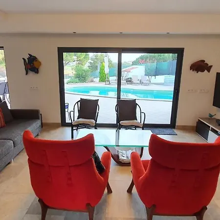 Margarida By Laranjal * אלבופיירה