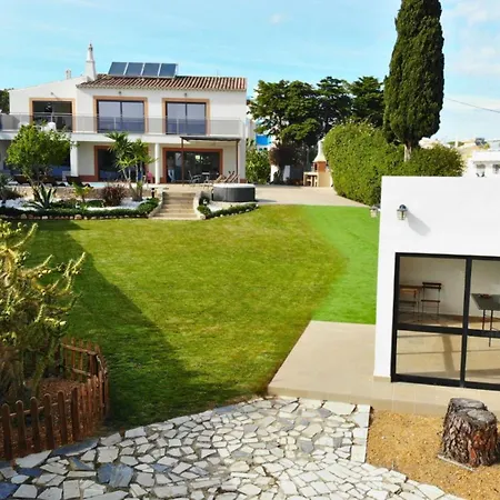 Margarida By Laranjal *